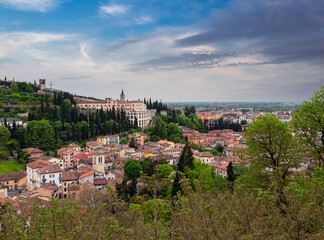 Fototapeta na wymiar Panoramic rooftop view of he medieval town of Verona in Italy