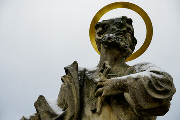 Fototapeta premium Statue of St Joseph of Holy Trinity plague column in front of Matthias Church in Budapest, Hungary
