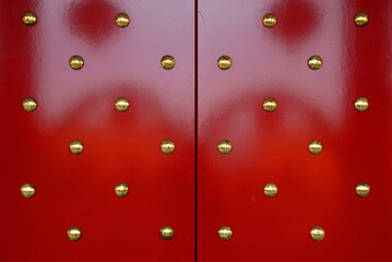 Berkeley, New South Wales, Australia: Red door in Chinese style at the Fo Guang Shan Nan Tien Temple, a Buddhist temple near Wollongong, Australia.