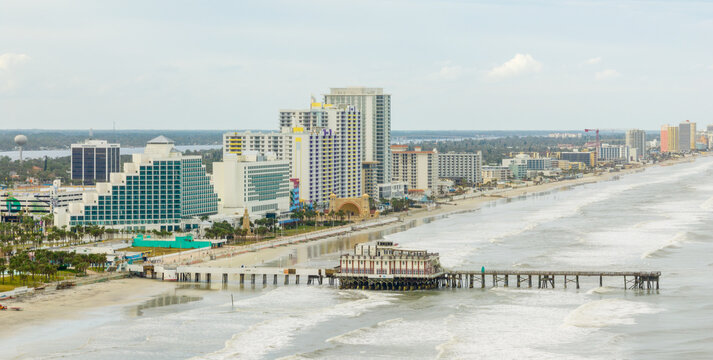 Aerial panorama Daytona Beach Main Street Pier