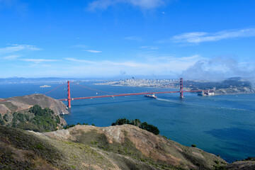Fototapeta na wymiar Golden Gate Bridge in San Francisco, CA.