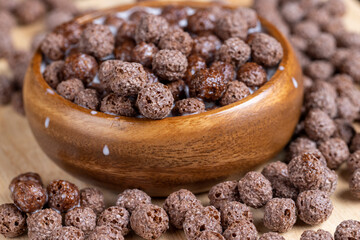 chocolate balls are used as a dry breakfast with the addition of milk or yogurt