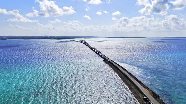 沖縄 宮古島 伊良部大橋 4Kドローン