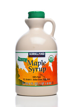 IRIVNE, CALIFORNIA - 12 NOV 2022: A 1 liter bottle of Kirkland Organic Maple Syrup , a private label of Costco.