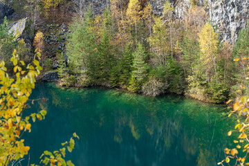 Vulkan Krater im Donaubergland © Volker Loche