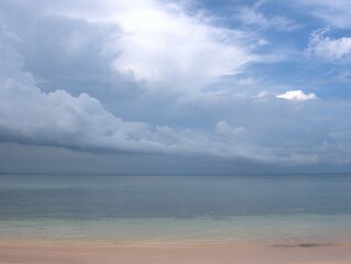 Fototapeta na wymiar Beautiful Tropical Beach, Pink Beach Lombok Indonesia