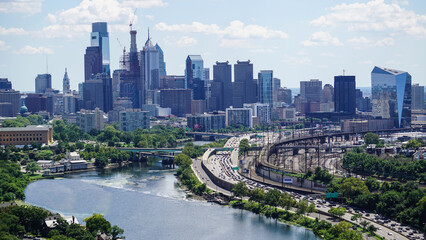 Fototapeta na wymiar Philadelphia Sky Line Schuylkill river
