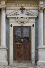 Kirche - Eingangstür