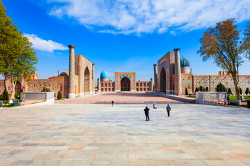 Obraz premium Registan ancient city in Samarkand, Uzbekistan