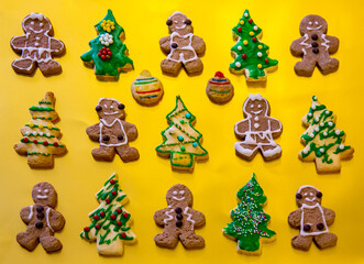 Gingerbread cookies on the golden background