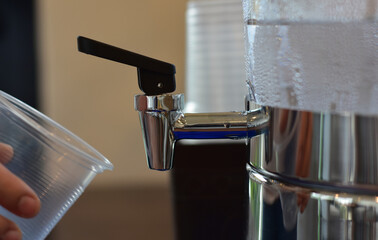  Drinking water taps and glasses
