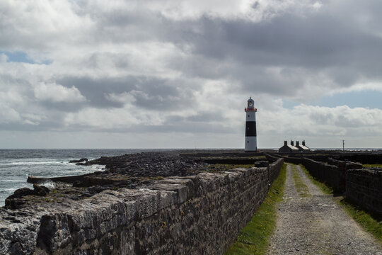 Lighthouse on inis oir in Ireland