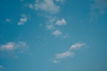 Fototapeta na wymiar clouds in the blue sky, cloudy sky in winter