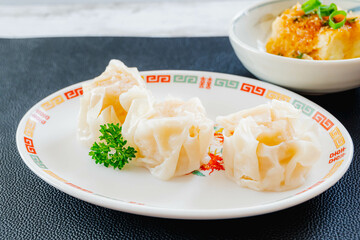 海鮮シュウマイと揚げ出し豆腐