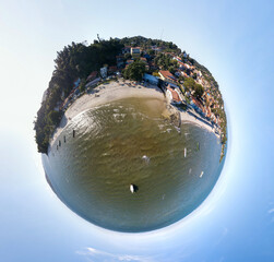 Fototapeta premium Pequeno Planeta da praia de Bom Jesus dos Pobres, Bahia, Brasil