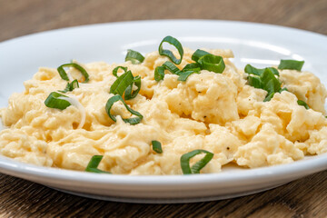 scrambled eggs with fresh green onions