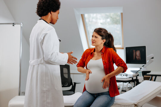 รูปภาพOb-Gyn – เลือกดูภาพถ่ายสต็อก เวกเตอร์ และวิดีโอ359 | Adobe Stock
