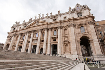 Fototapeta na wymiar Italy, Rome, Vatican, St. Peter's Cathedral, facade architecture.