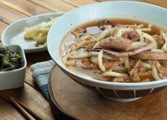 아시아 음식 오징어 우동