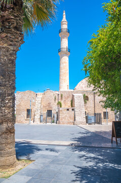 Greece, Crete, Rethymno, Exterior of historic Neradje Mosque
