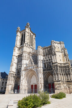 France, Grand Est, Troyes, Gothic facade ofTroyes Cathedral
