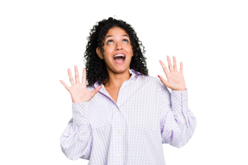 Young cute brazilian woman isolated screaming to the sky, looking up, frustrated.