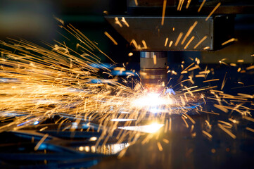 metal plasma cutting