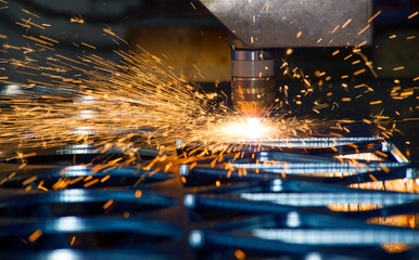 metal plasma cutting