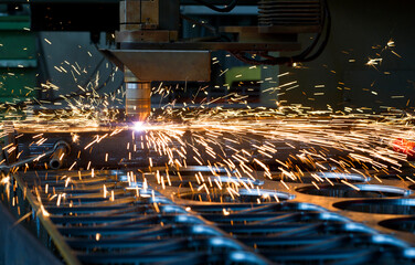 metal plasma cutting