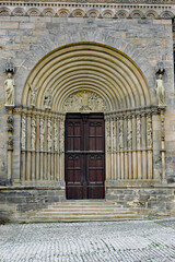 Bamberg Dom Seitenportal Hochformat