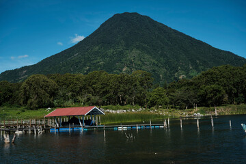 Fototapeta na wymiar One of three volcanos located in Atitlan, Guatemala.