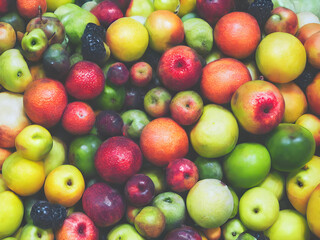 apples and oranges