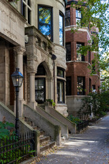 Fototapeta na wymiar Residential Rowhouses on a Quiet Chicago Street