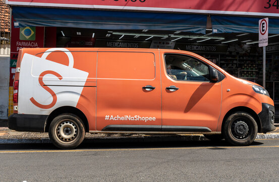 Marilia, Sao Paulo, Brazil, November 09, 2022. Shopee delivery van, a Singaporean company called Sea Group, parked on a street in downtown Marilia, midwest region of the state of S&atilde;o Paulo.