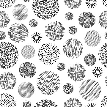 Hand drawn black, white circle seamless pattern. Doodle style abstracrt textured scribble, stripped, dot circle element pattern. Monochrome background. Vector illustration