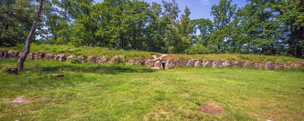 Fototapeta premium Panorama of the largest grave on the Dolmen site 25a-c known as the Kleinenkneter Stones in Wildeshausen