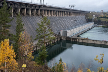 Russia Irkutsk region Bratsk 29.09.2022 The Bratsk Hydroelectric Power Station. A dam on the Angara River and adjacent hydroelectric power station