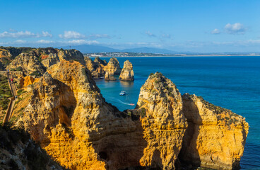 Tourists visiting Ponta da Piedade