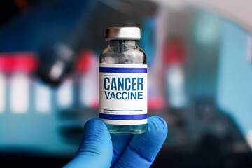 Experimental cancer vaccine vial for immunization against Cancer disease. Doctor with vial of the Cancer vaccine - obrazy, fototapety, plakaty