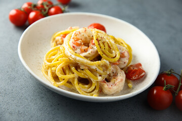 Homemade pasta with shrimps and cream