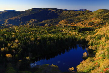 岩手県八幡平　紅葉の熊沼