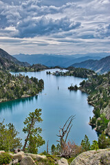 Obraz premium Refugio Josep Maria Blanc, Parque Nacional de Aigüestortes