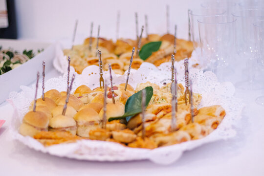 Canap&eacute;s 