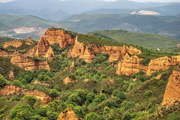 Fototapeta na wymiar Las Medulas, ancient gold mine in Spain. Unesco world heritage site. Roman mine in El Bierzo county