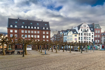 Fototapeta na wymiar Square in Dusseldorf, Germany