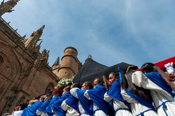 PROCESION DE SEMANA SANTA SALAMANCA 2022 DOMINGO DE RESURRECCIÓN PROCESIÓN DEL ENCUENTRO
