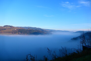 Nebelmeer im Pittental