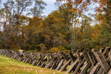 Fototapeta premium Blue Ridge Parkway in Virginia Autumn Landscape view.