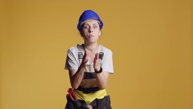 Angry frustrated woman having argument in studio, being in conflict and disapproval to work on engineering deconstruction. Mad stressed person feeling irritated about building disagreement.