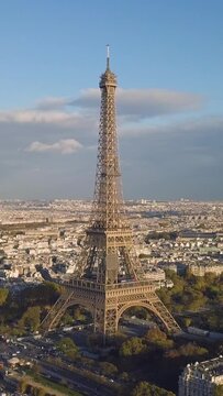 Aerial view of Eiffel tower. Vertical video